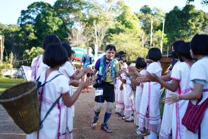 BIB: 228
                            <button type="button" onclick="openModal(18988812)" class="btn btn-primary btn-sm float-right btn-popup" data-toggle="modal" data-target=".modal-high-quality">
                        <i class="fas fa-shopping-cart"></i> Add to Cart
                    </button>
                                            <button type="button" onclick="isThisMe(18988812, true)" class="btn btn-success btn-sm float-right btn-popup btn-isme hidden" data-toggle="tooltip" data-placement="bottom" title="นี่คือรูปของคุณใช่ไหม คลิกที่นี่เพื่อเอาเข้าอัลบั้ม">
                        <i class="fas fa-plus"></i> Add to album
                    </button>
                    <button type="button" onclick="isThisMe(18988812, false)" class="btn btn-warning btn-sm float-right btn-popup btn-isnotme hidden">
                        <i class="fas fa-ban"></i> Remove from album
                    </button>